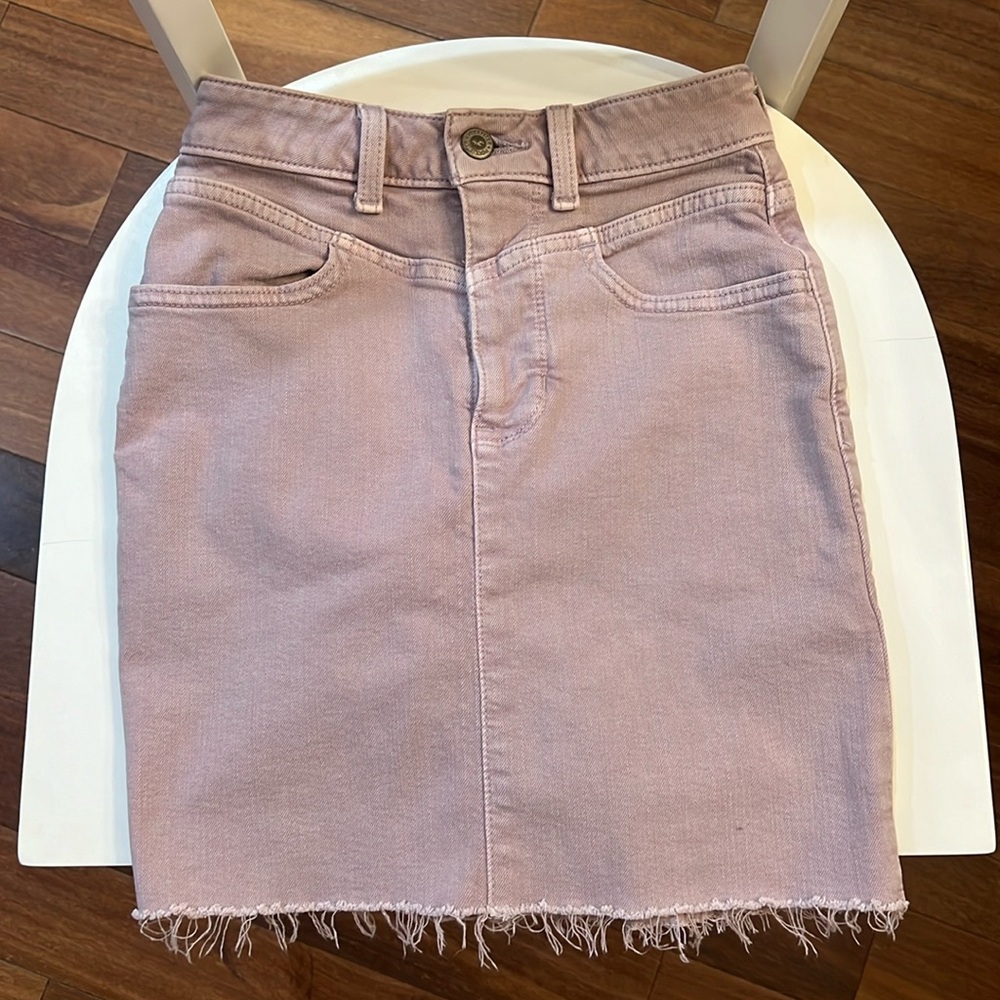 Hollister ultra hi-rise Jean skirt, size 00